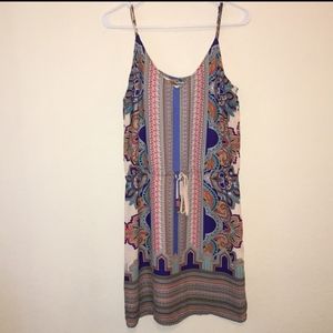 Lucy & Laurel cinch waist pattern dress